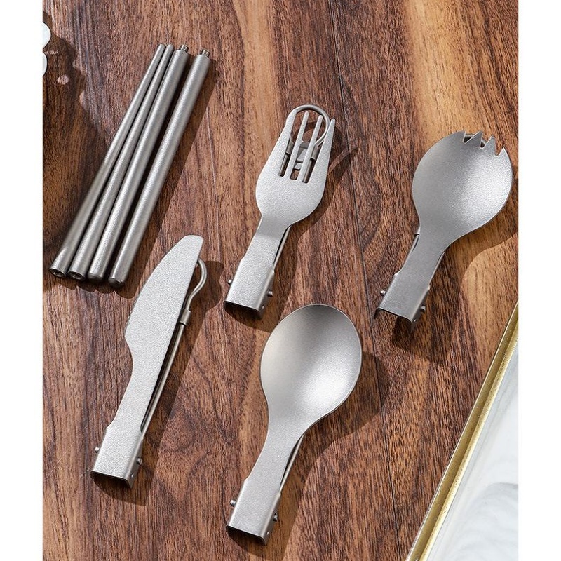 طقم أدوات طعام قابل للطي من ال - مراجعة Camping Cooking Set Lightweight وسعره